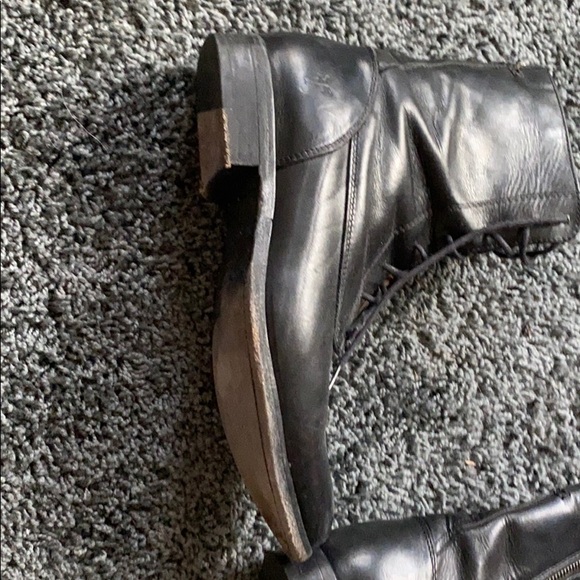 Frye Boots - Zipper - size 9b. - Picture 2 of 9